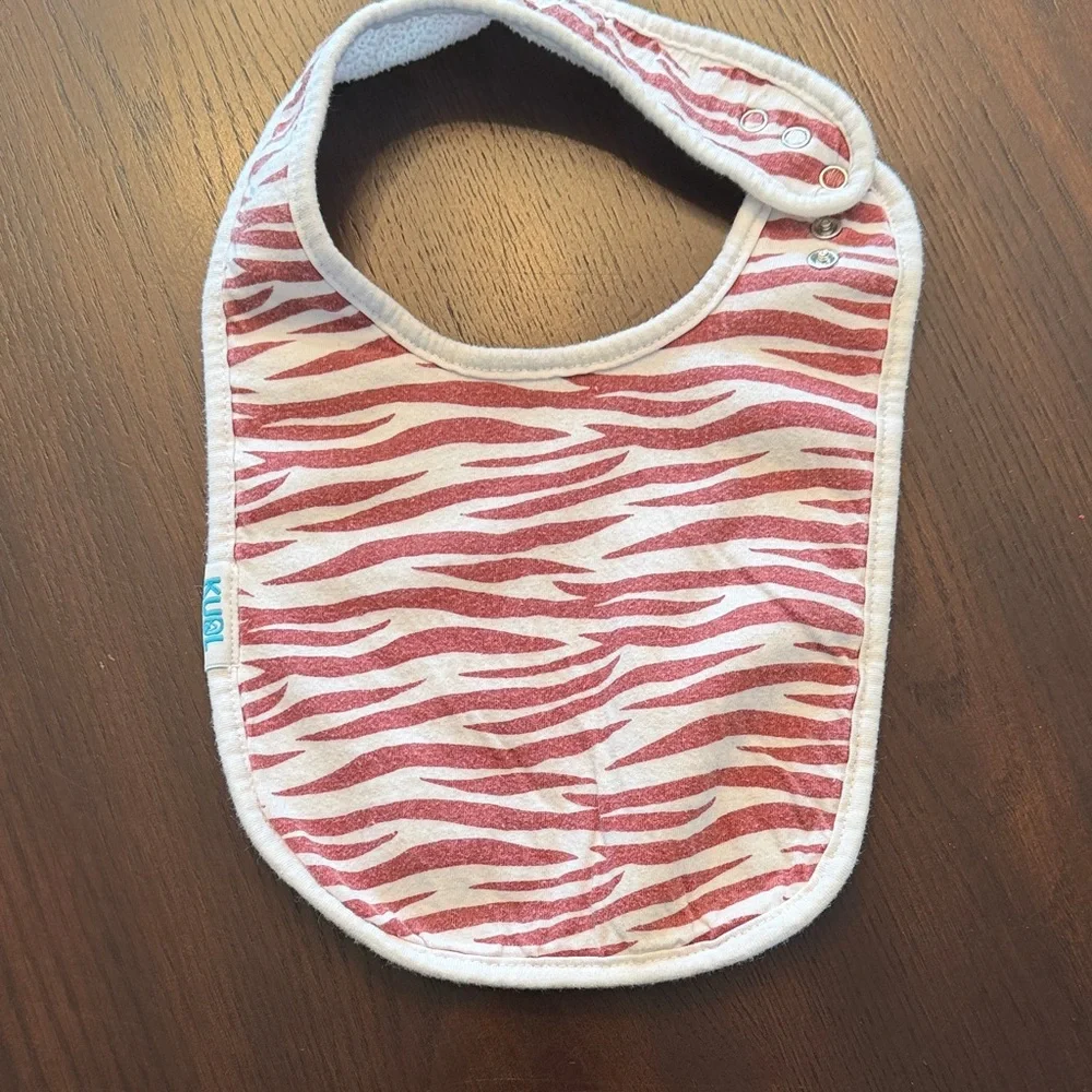 4 Pack Terry Cloth Baby Bibs Animal Print Snap Closure Feeding Set
